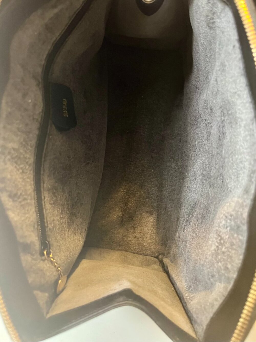 Gucci Tom Ford Vintage Black Leather Shoulder Bag - Picture 14 of 16